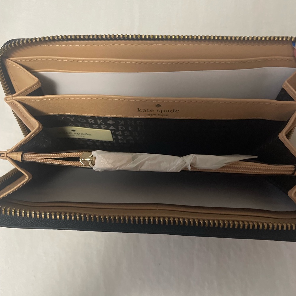 NWT Kate Spade Black Grand Street Lacey Leather Wallet - Picture 3 of 5